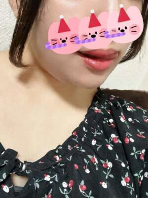 錦糸町店 れむ（Fカップ/27歳）のキャスト画像:2 - 錦糸町 ぽっちゃり デリヘル