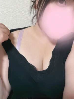 錦糸町店 みき（Fカップ/22歳）のキャスト画像:2 - 錦糸町 ぽっちゃり デリヘル